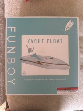 Funboy Yacht Float Water Lounger - White/Gray